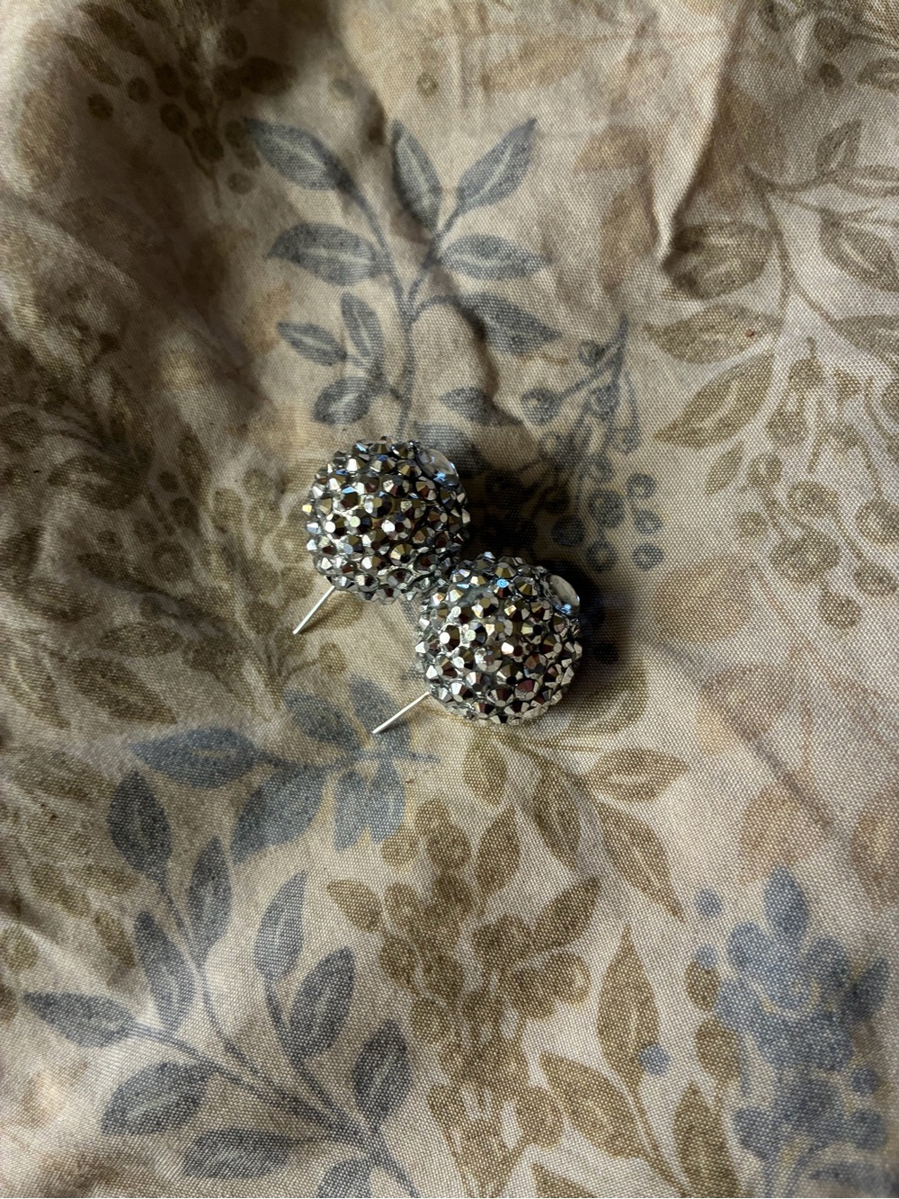 Rhinestone Cluster Ball Stud Earrings - Silver